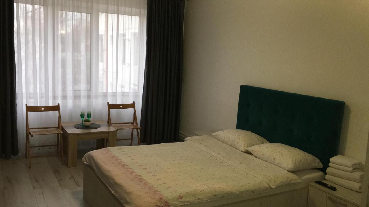 Garsoniera Centru Apartment กาลาจิ ภายนอก รูปภาพ